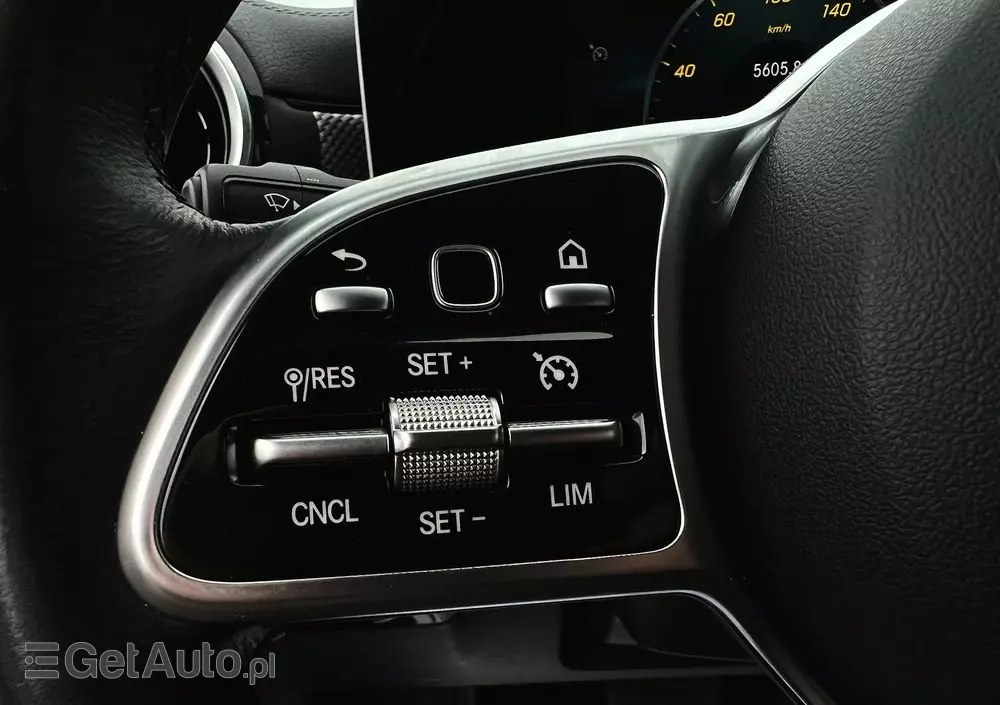 MERCEDES-BENZ CLA 220 d 8G-DCT