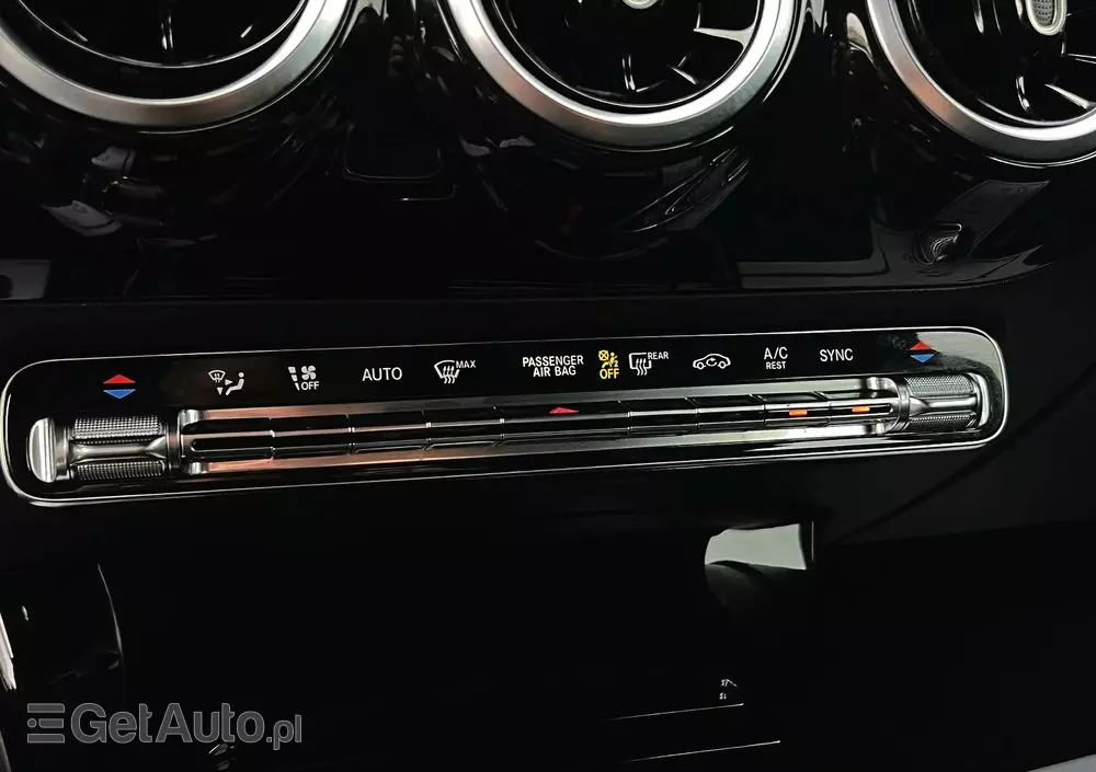 MERCEDES-BENZ CLA 220 d 8G-DCT