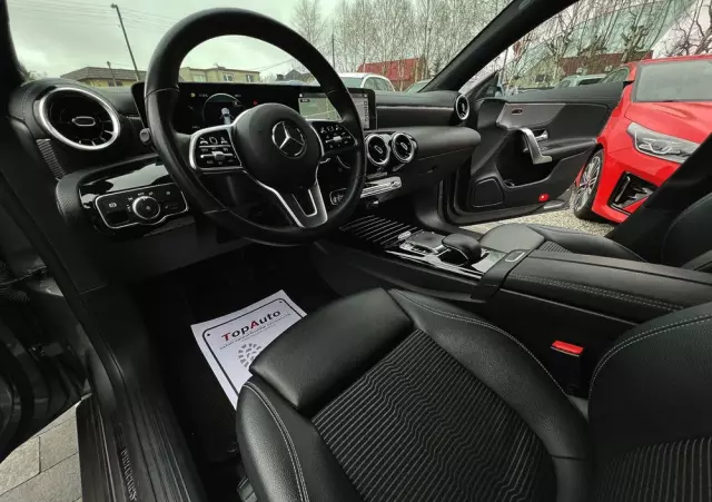 MERCEDES-BENZ CLA 220 d 8G-DCT