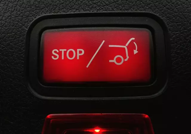 MERCEDES-BENZ CLA 220 d 8G-DCT