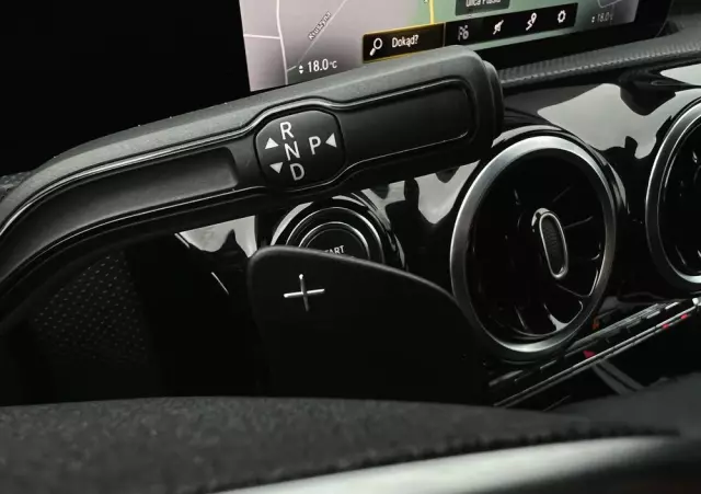 MERCEDES-BENZ CLA 220 d 8G-DCT