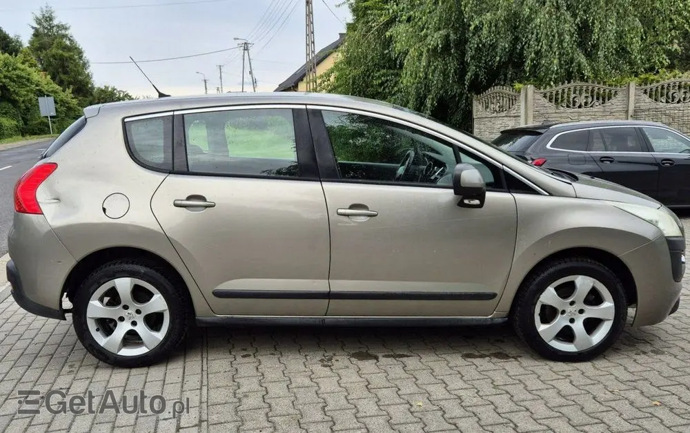 PEUGEOT 3008 1.6 HDi Trendy