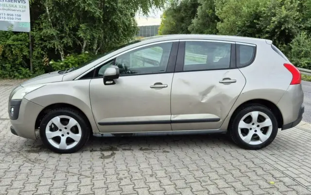 PEUGEOT 3008 1.6 HDi Trendy