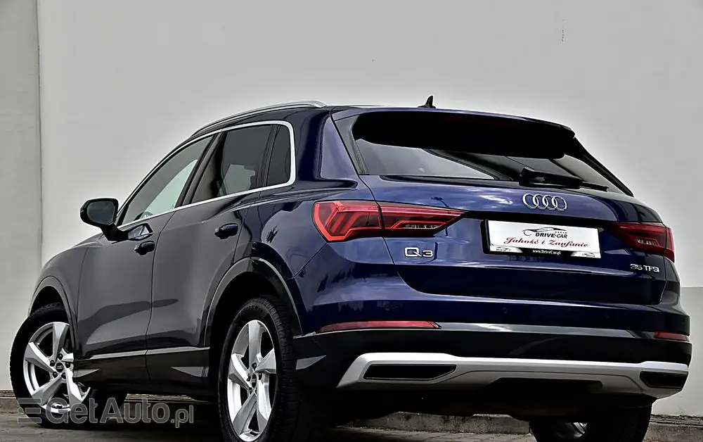 AUDI Q3 35 TFSI S line S tronic