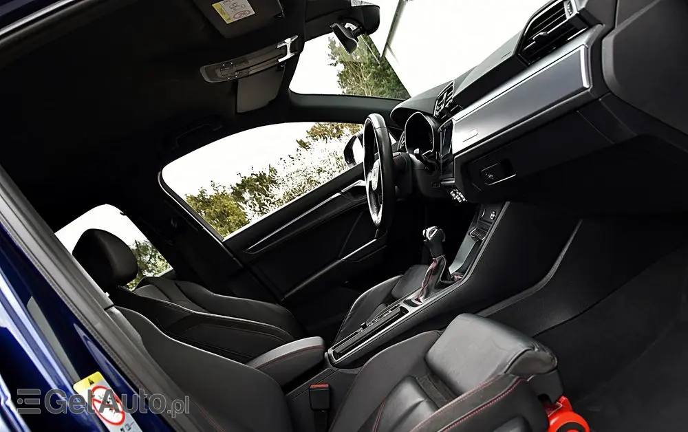 AUDI Q3 35 TFSI S line S tronic