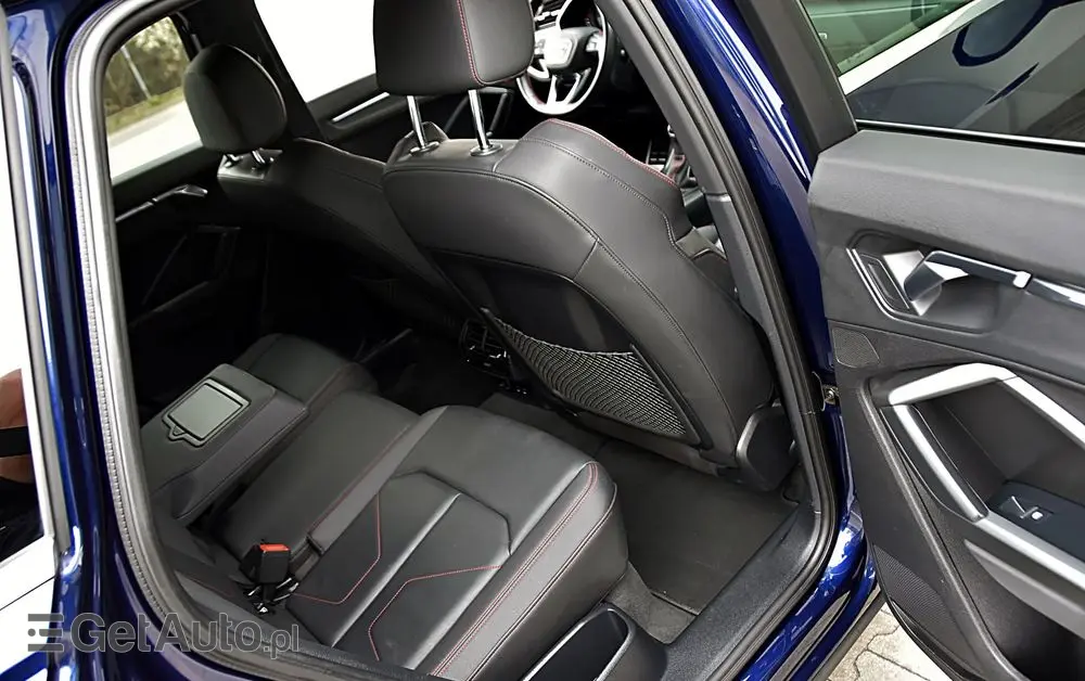 AUDI Q3 35 TFSI S line S tronic