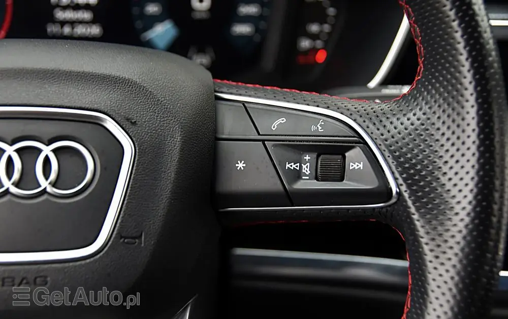 AUDI Q3 35 TFSI S line S tronic