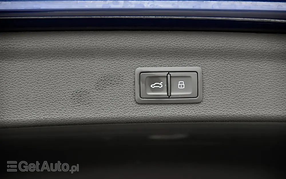 AUDI Q3 35 TFSI S line S tronic