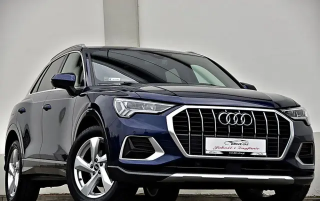 AUDI Q3 35 TFSI S line S tronic