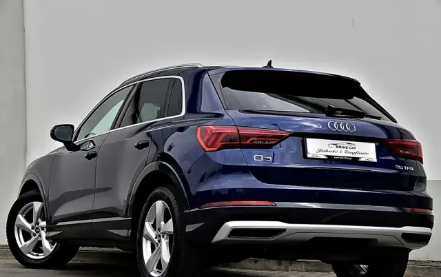 AUDI Q3 35 TFSI S line S tronic