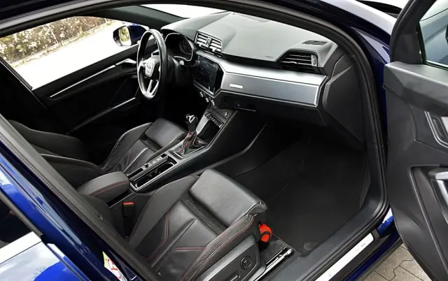 AUDI Q3 35 TFSI S line S tronic