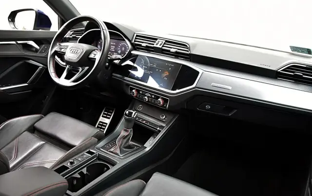 AUDI Q3 35 TFSI S line S tronic