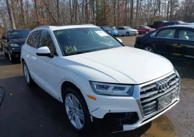 AUDI Q5 Ver-45-tfsi-quattro-s-tronic-s-line