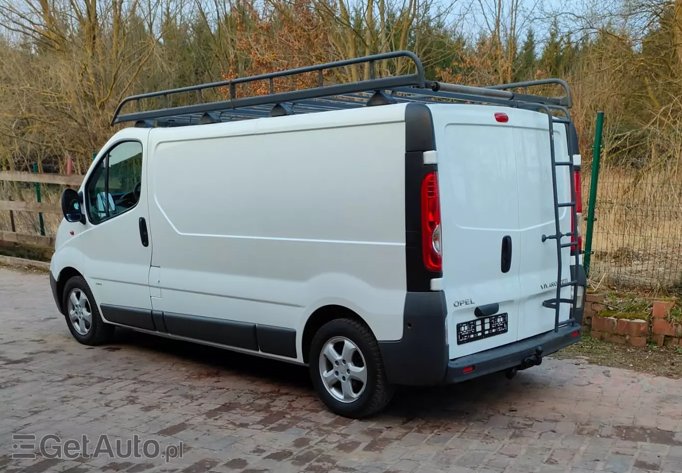 OPEL Vivaro 
