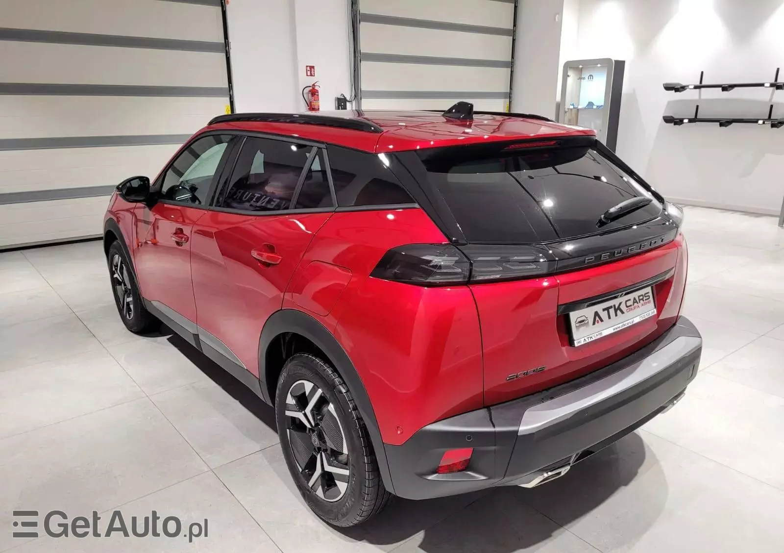 PEUGEOT 2008 PureTech 130 Allure S&S EAT8