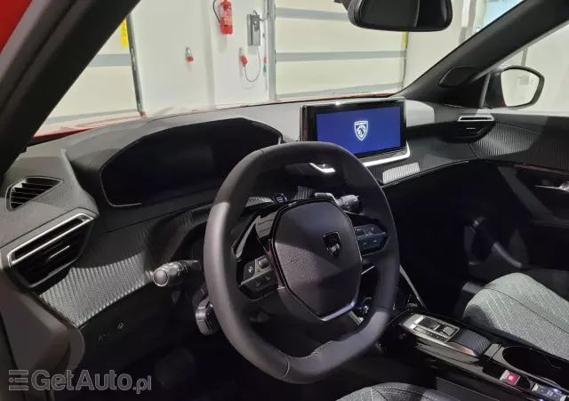 PEUGEOT 2008 PureTech 130 Allure S&S EAT8