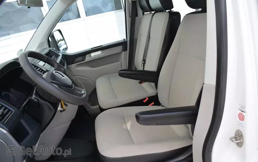 VOLKSWAGEN TRANSPORTER T6 DOKA 