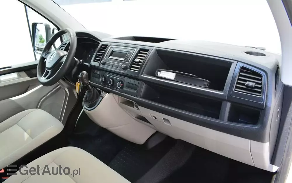 VOLKSWAGEN TRANSPORTER T6 DOKA 