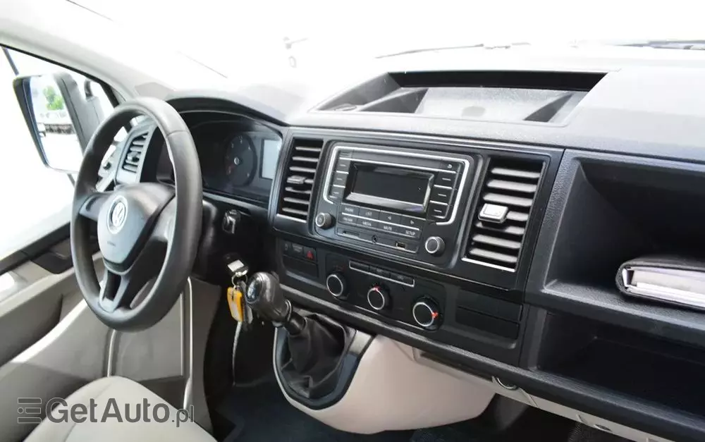 VOLKSWAGEN TRANSPORTER T6 DOKA 