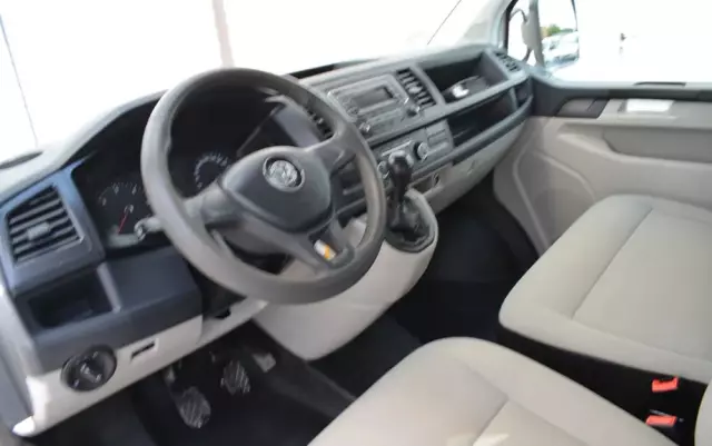 VOLKSWAGEN TRANSPORTER T6 DOKA 