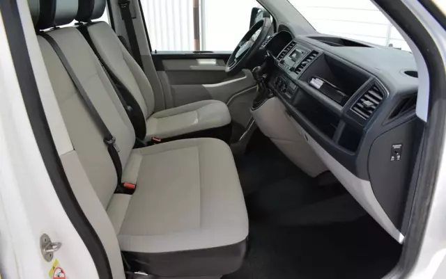 VOLKSWAGEN TRANSPORTER T6 DOKA 