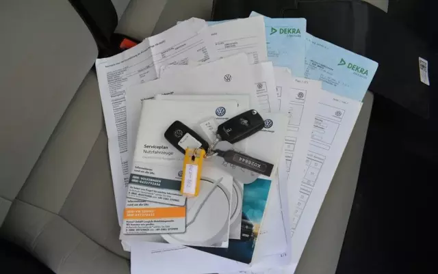 VOLKSWAGEN TRANSPORTER T6 DOKA 