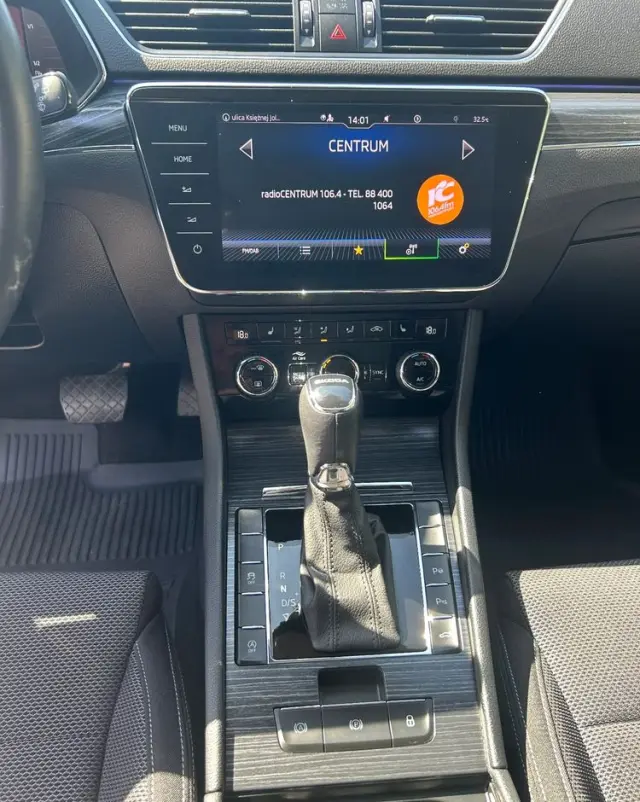 SKODA Superb 2.0 TSI DSG Style