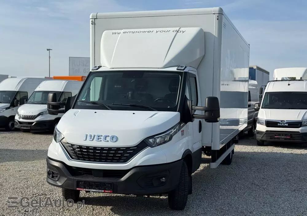 IVECO Daily 72-180/Automat Hi-Matic/Aktywny tempomat/Full LED/kontener 15 epalet/winda 1000kg/poduszki fabryczne/kamera cofania 