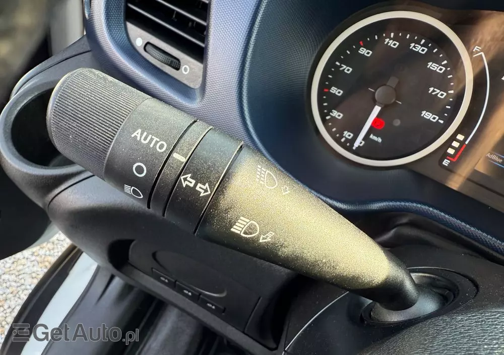 IVECO Daily 72-180/Automat Hi-Matic/Aktywny tempomat/Full LED/kontener 15 epalet/winda 1000kg/poduszki fabryczne/kamera cofania 