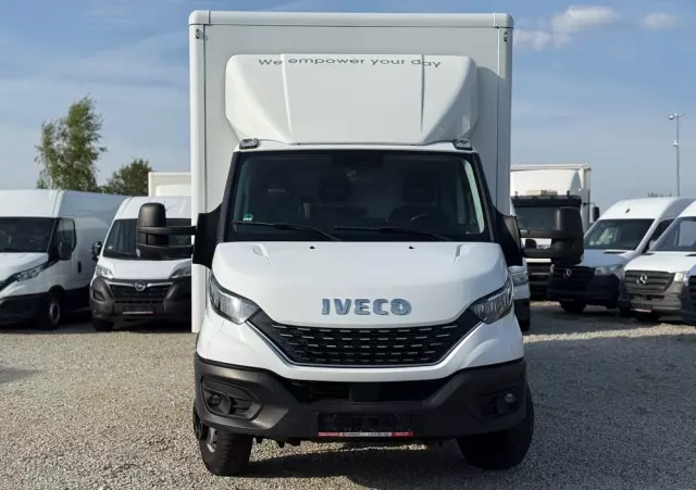 IVECO Daily 72-180/Automat Hi-Matic/Aktywny tempomat/Full LED/kontener 15 epalet/winda 1000kg/poduszki fabryczne/kamera cofania 