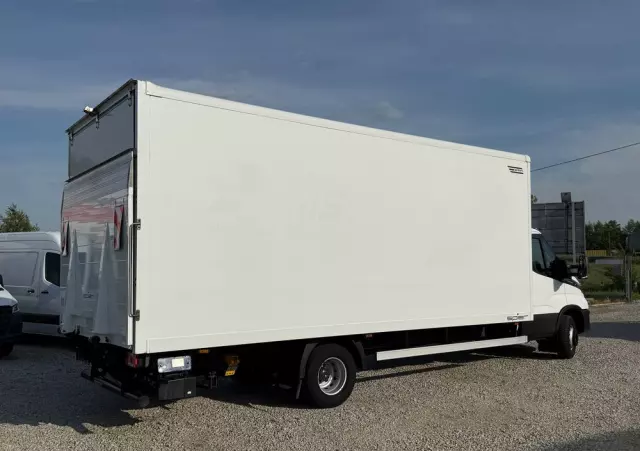 IVECO Daily 72-180/Automat Hi-Matic/Aktywny tempomat/Full LED/kontener 15 epalet/winda 1000kg/poduszki fabryczne/kamera cofania 