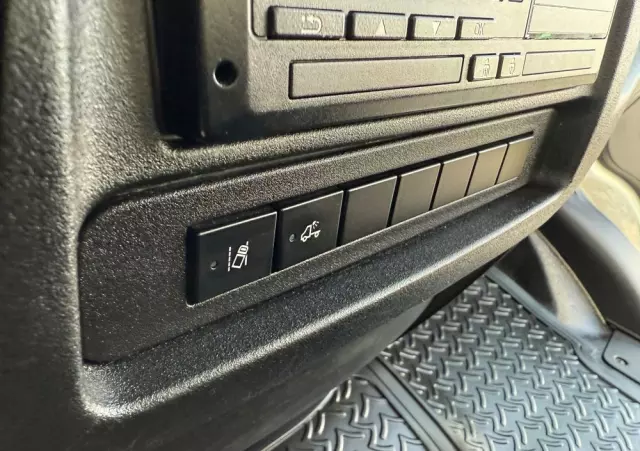 IVECO Daily 72-180/Automat Hi-Matic/Aktywny tempomat/Full LED/kontener 15 epalet/winda 1000kg/poduszki fabryczne/kamera cofania 