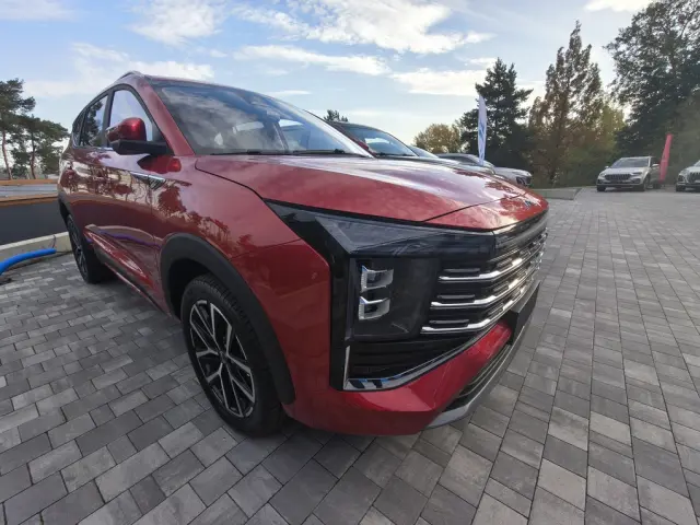 JAC JS8 PRO 1.5T 175KM AT 