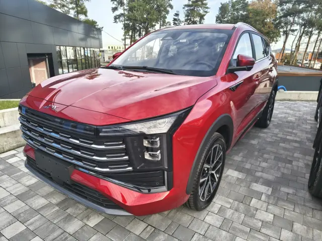 JAC JS8 PRO 1.5T 175KM AT 