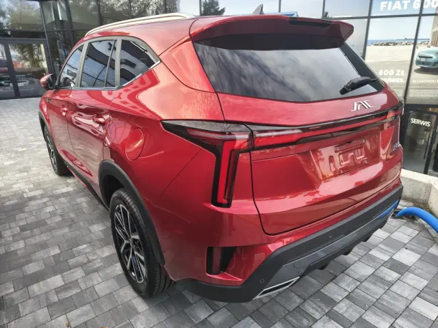 JAC JS8 PRO 1.5T 175KM AT 