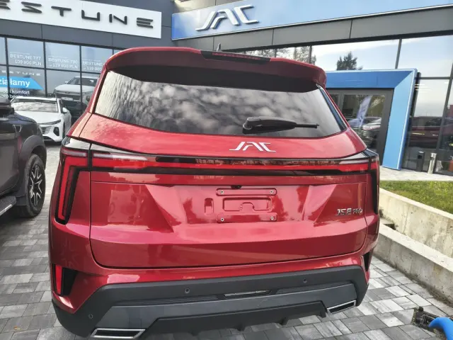 JAC JS8 PRO 1.5T 175KM AT 