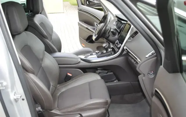 RENAULT Espace 1.6 dCi Energy Initiale Paris EDC 7os