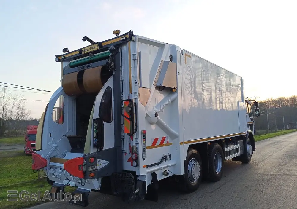 RENAULT Renault Śmieciarka Renault D WIDE / Euro 6 / SEMAT 