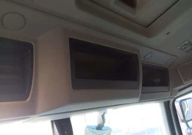 RENAULT Renault Śmieciarka Renault D WIDE / Euro 6 / SEMAT 