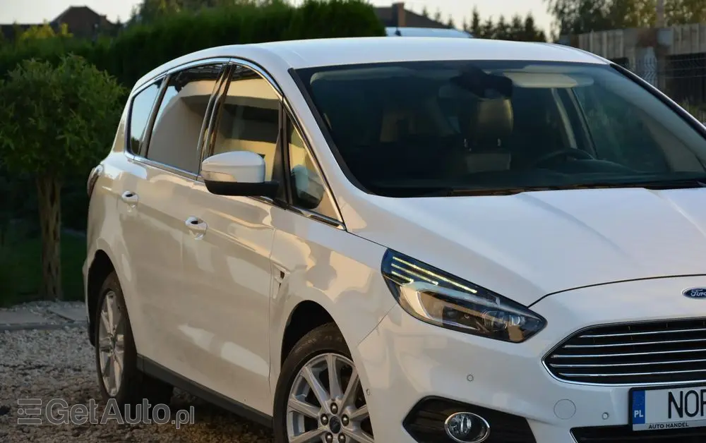 FORD S-Max 2.0 TDCi Titanium
