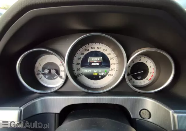 MERCEDES-BENZ Klasa E 250 Elegance