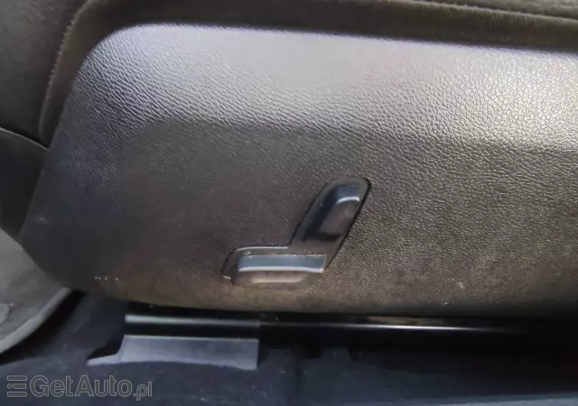 MERCEDES-BENZ Klasa E 250 Elegance