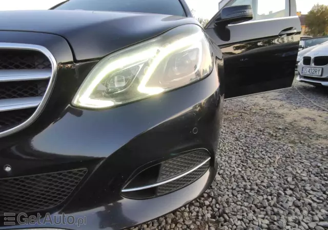 MERCEDES-BENZ Klasa E 250 Elegance