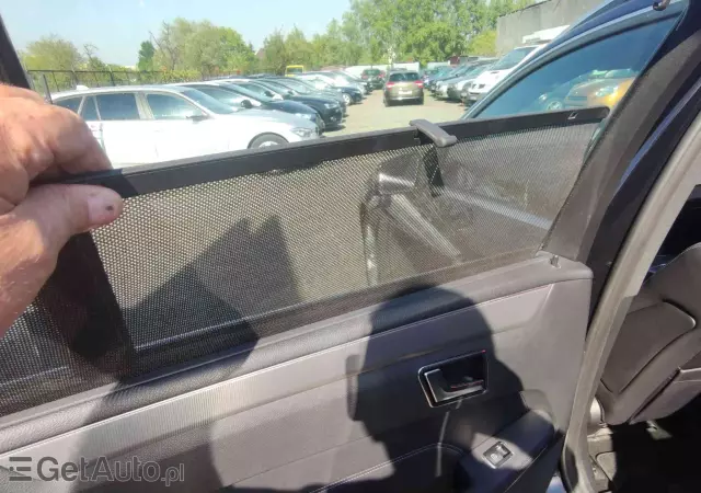 MERCEDES-BENZ Klasa E 250 Elegance