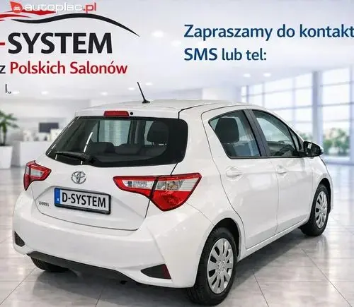 TOYOTA Yaris 