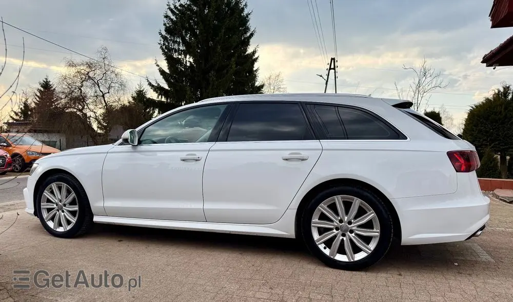 AUDI A6 Avant 2.0 TDI ultra S tronic