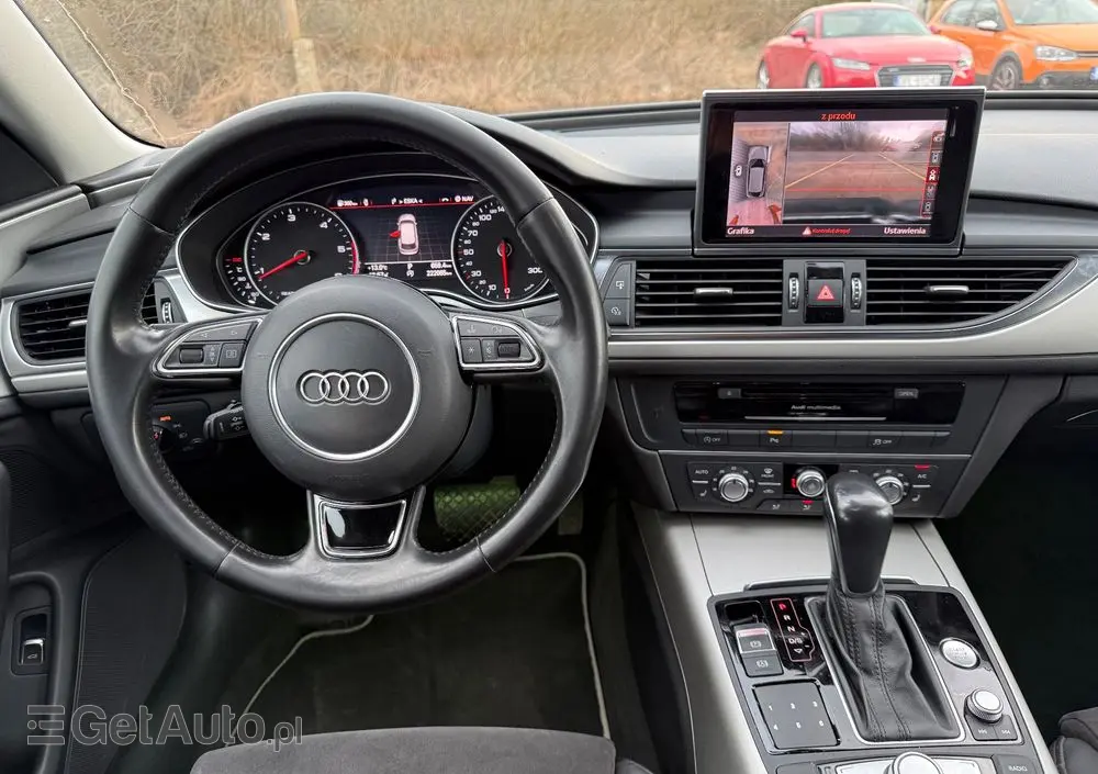 AUDI A6 Avant 2.0 TDI ultra S tronic
