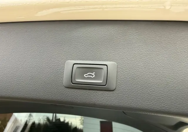 AUDI A6 Avant 2.0 TDI ultra S tronic