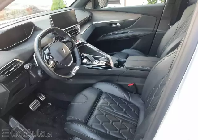 PEUGEOT 3008 1.6 PureTech Hybrid PHEV GT S&S EAT8