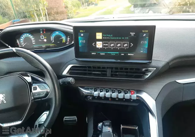 PEUGEOT 3008 1.6 PureTech Hybrid PHEV GT S&S EAT8